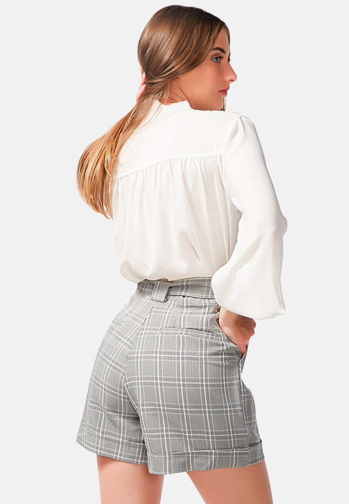 plaid upturned hem shorts#color_grey