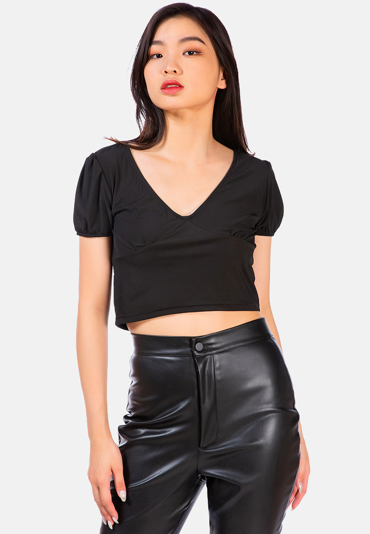 pleated v neck top#color_black