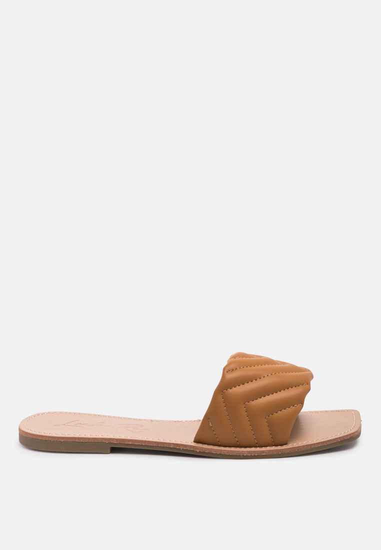 quilted flat slides#color_tan