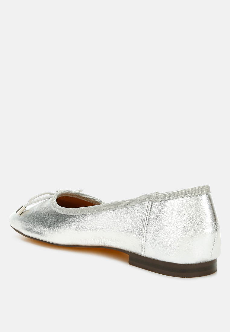 metallic pleather bow ballerinas by ruw color_silver