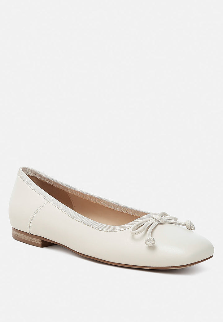 square-toe bow ballerinas by ruw color_beige