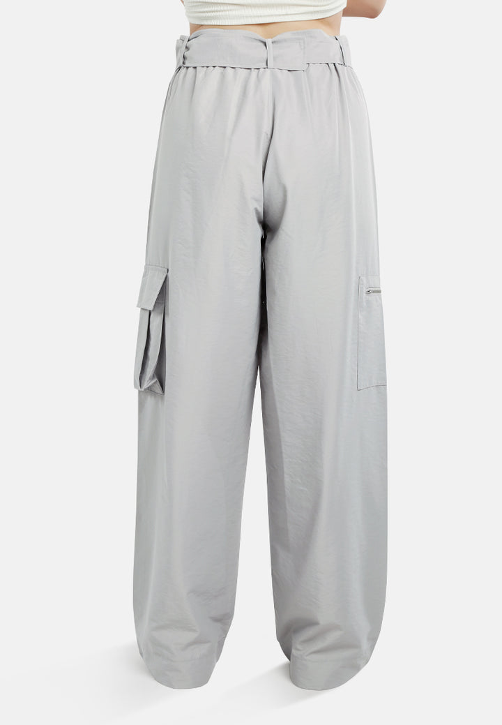 relaxed woven cargo pants with belt#color_light-grey
