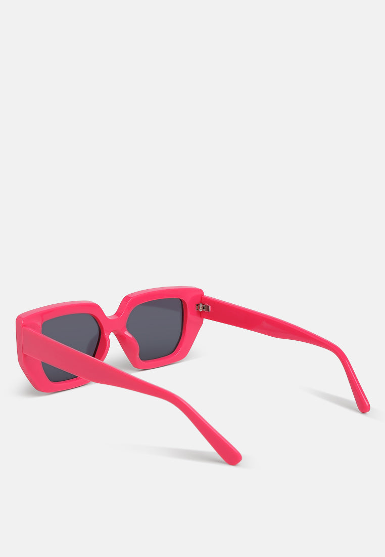 oversized cat eye square sunglasses by ruw#color_dark-pink