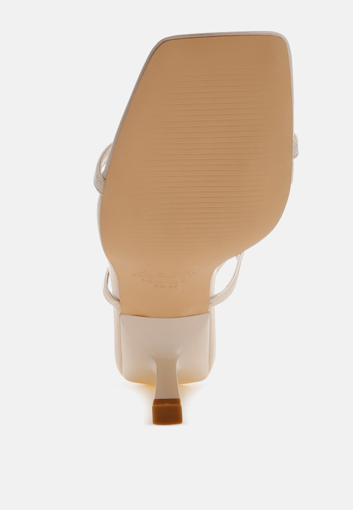 yarsa thong toe sandals#color_beige-faux-leather