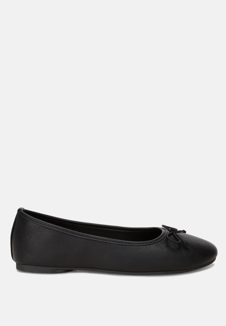 Clarendra Stretch Fit Ballet Flats#color_black-smooth