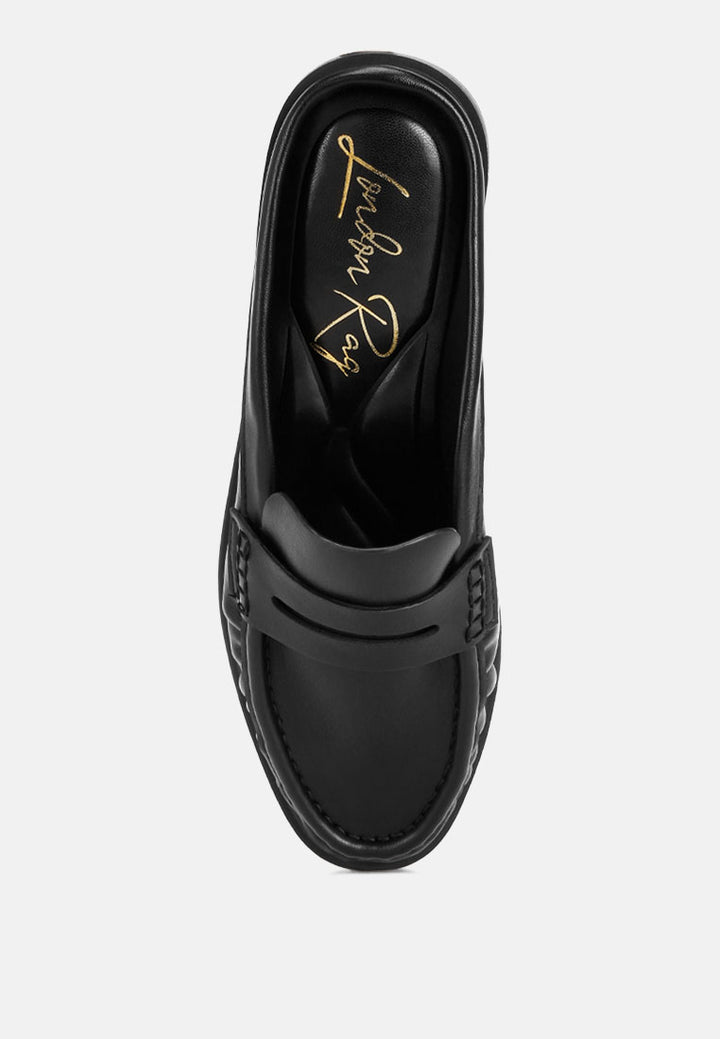 stretch fit pleated flat mules#color_black-smooth