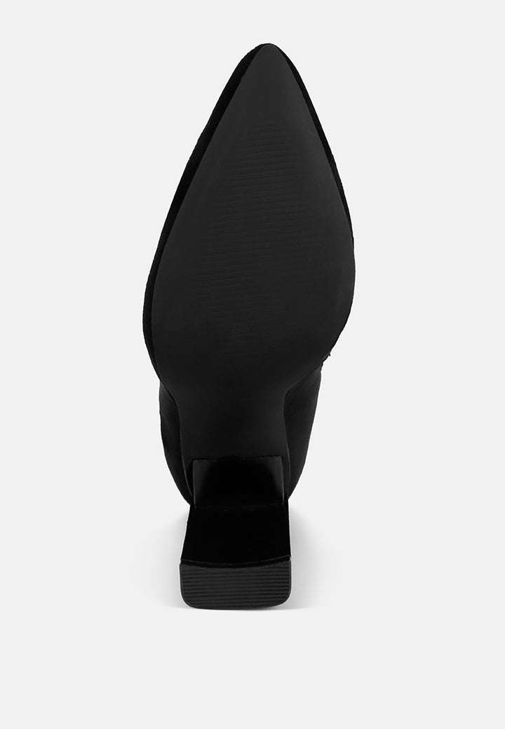 amayara stretchable pointed toe long boots#color_black-suede