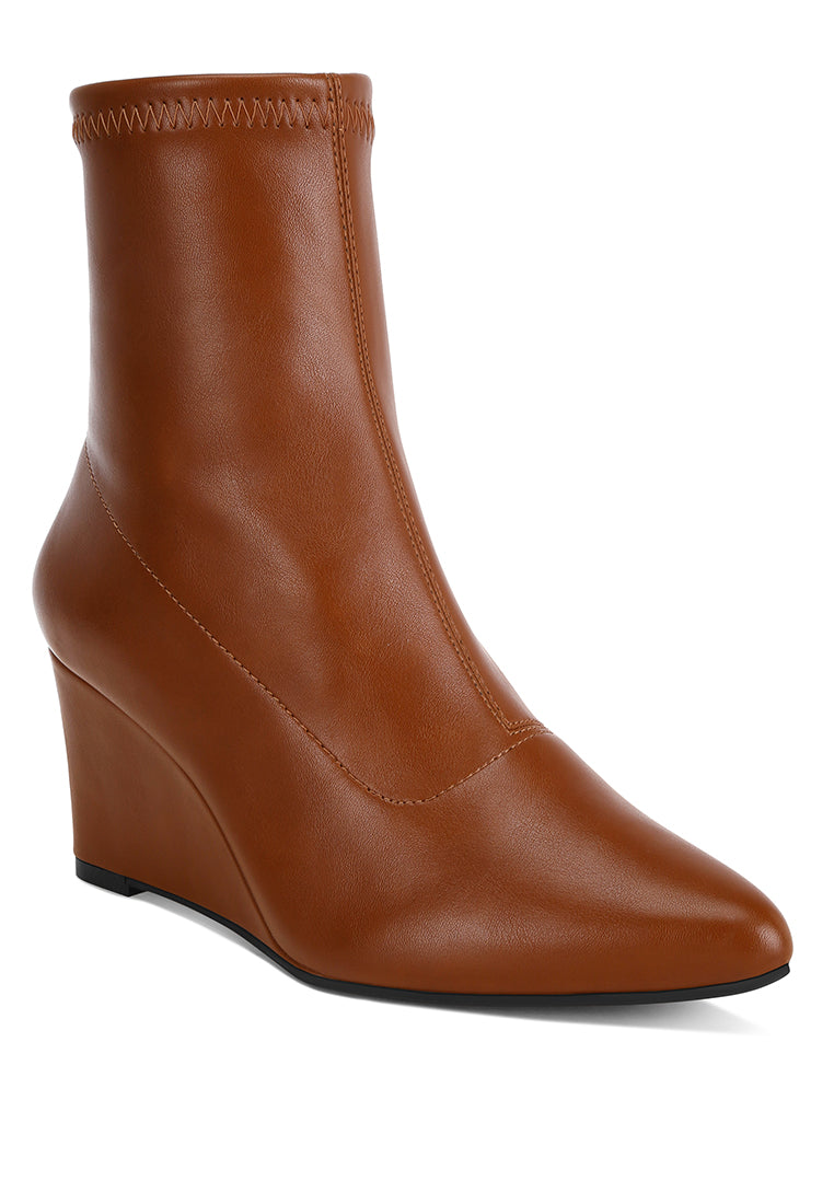 stretchable wedge boots#color_brown-smooth