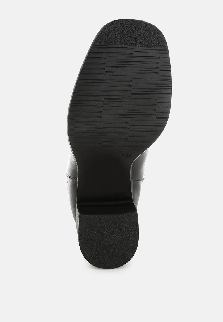 scuala faux leather chelsea boots#color_black