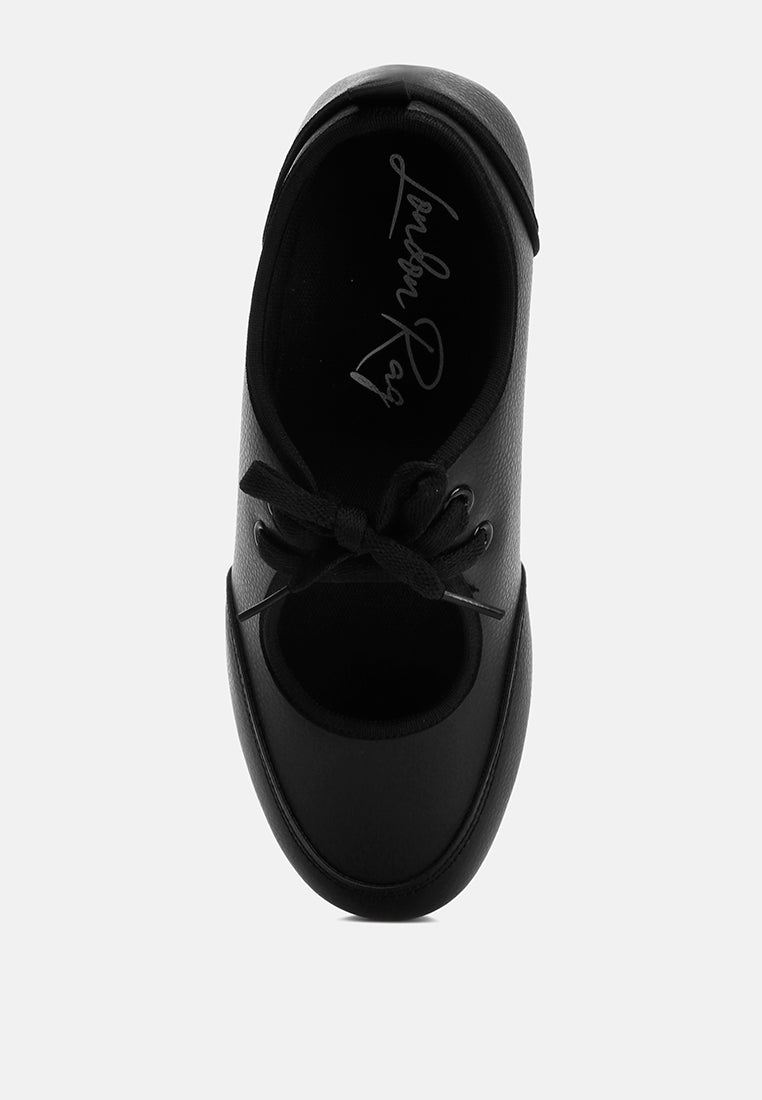 selka lace up women sneakers#color_black-smooth