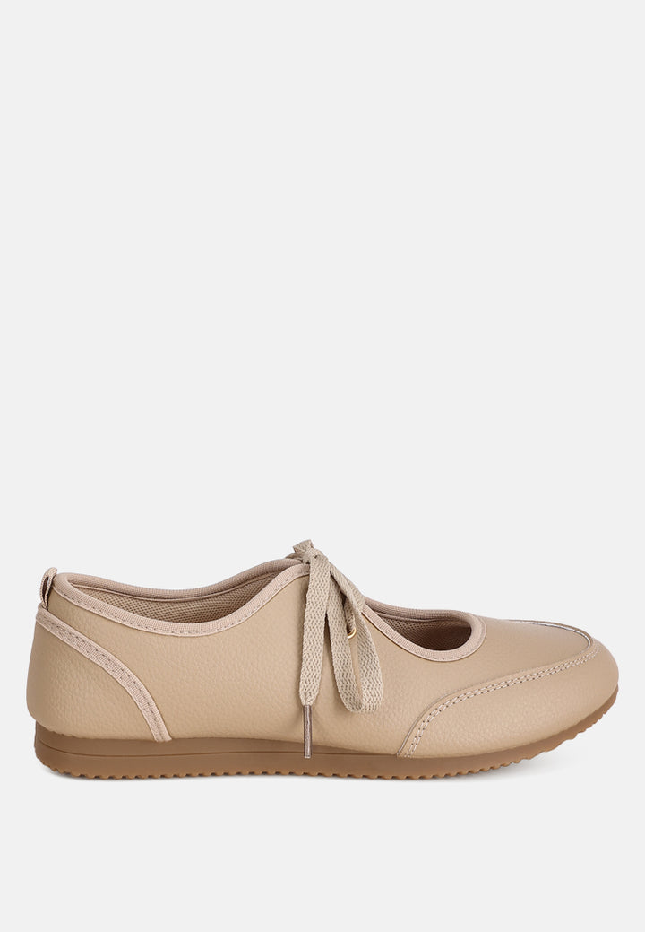 selka lace up women sneakers#color_beige-smooth