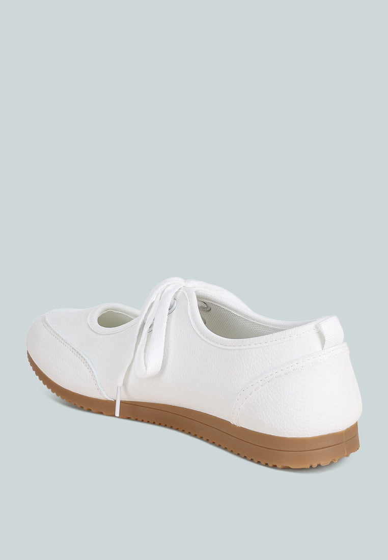 selka lace up women sneakers#color_white-smooth