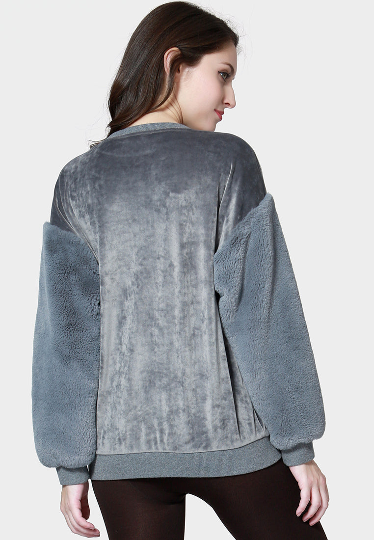 soft comfortable white sweatshirt#color_grey