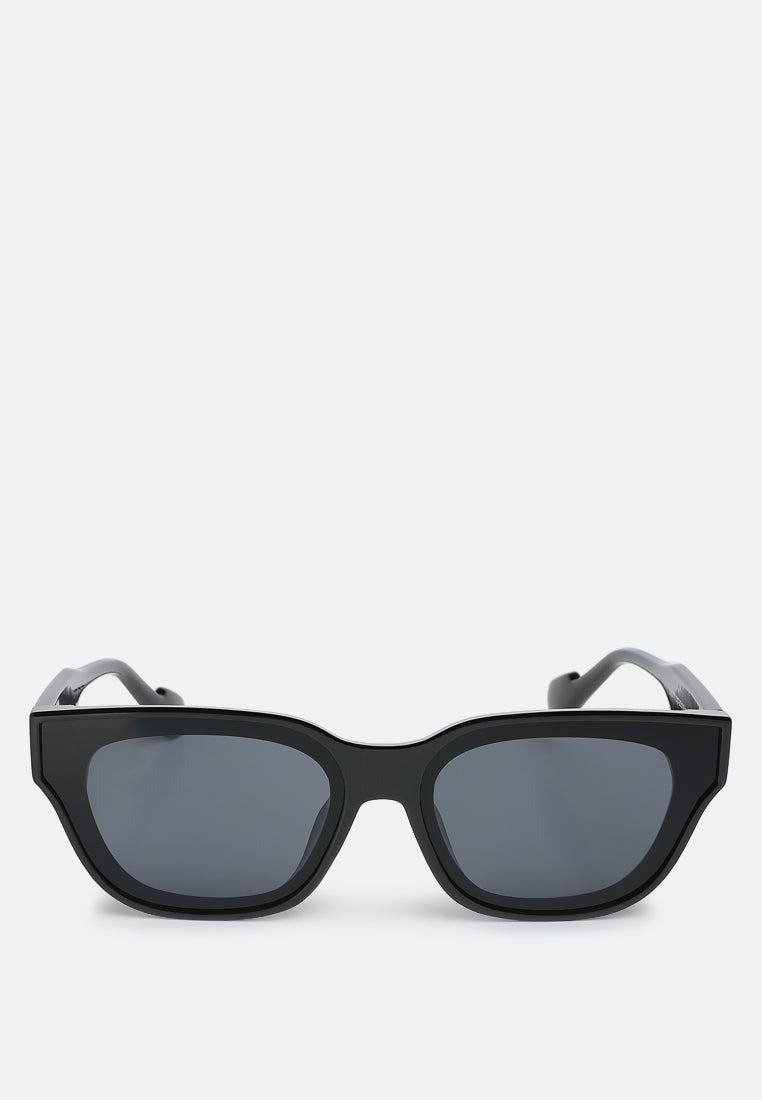 square cat eye sunglasses by ruw#color_black