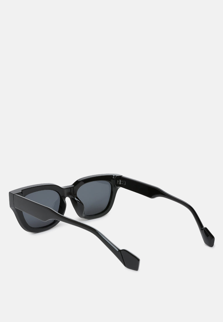 square cat eye sunglasses by ruw#color_black