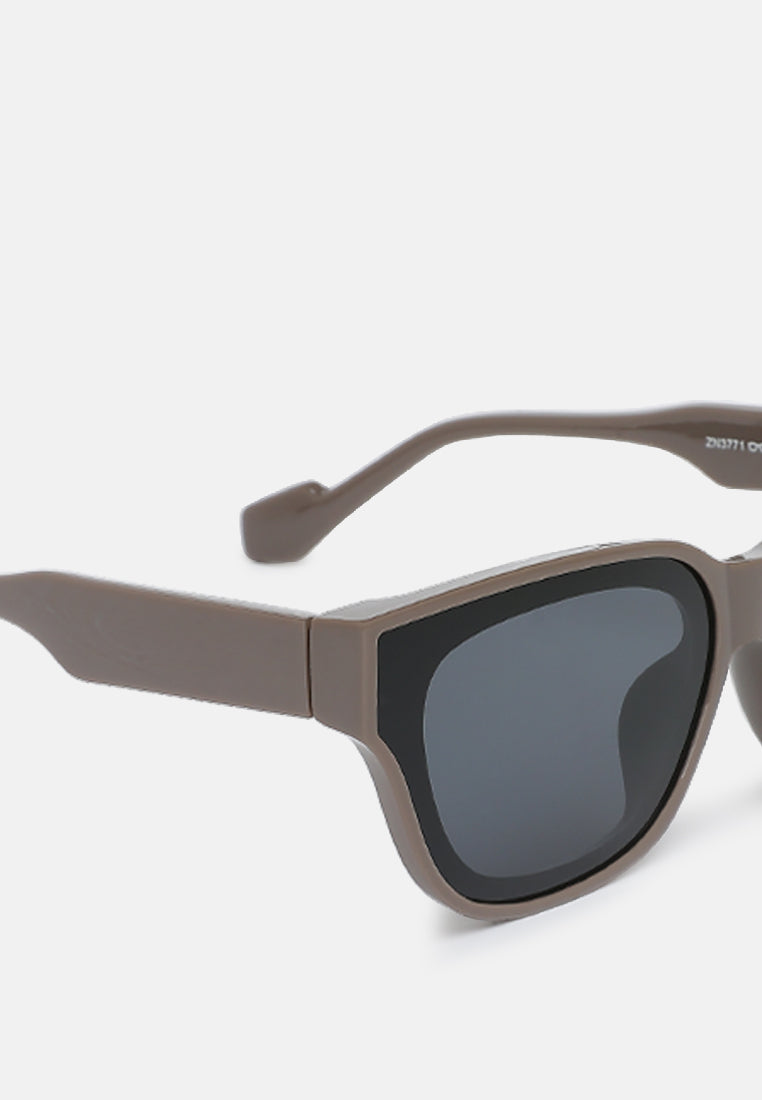 square cat eye sunglasses by ruw#color_coffee