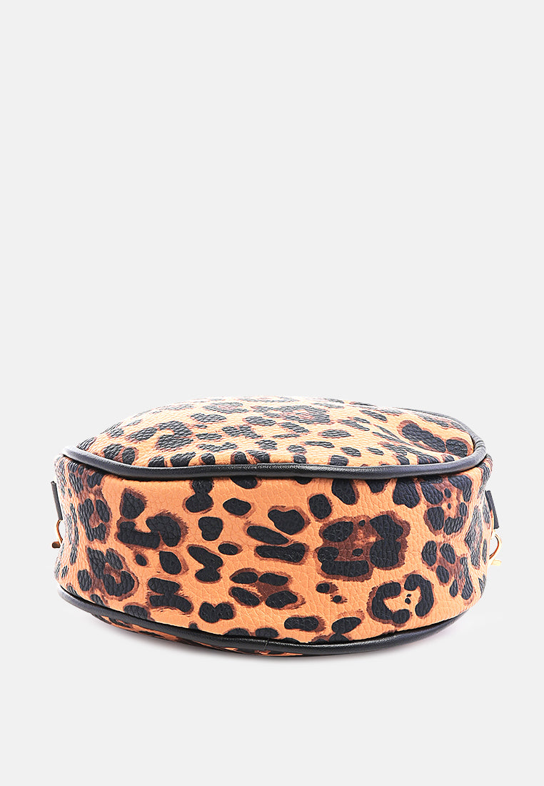 animal print canteen bag#color_tan