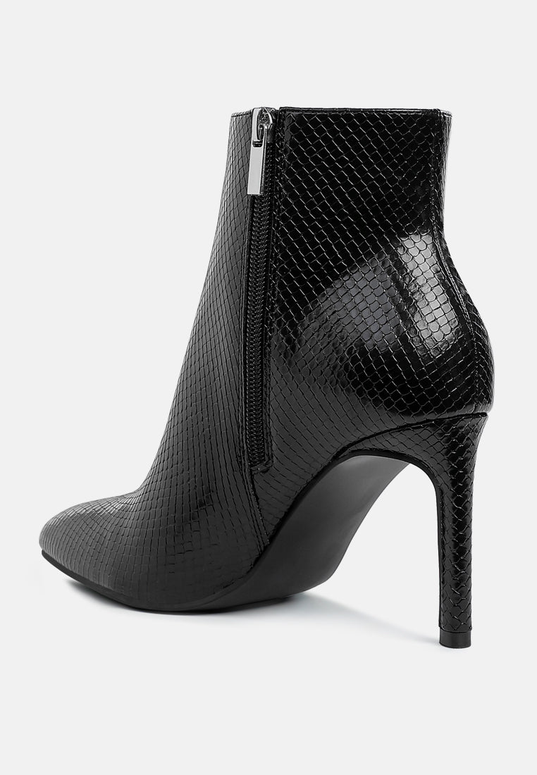 textured stiletto heel ankle boots


 by ruw#color_black