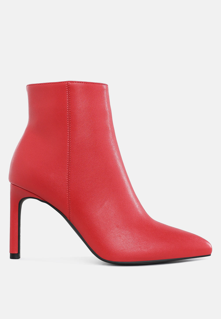textured stiletto heel ankle boots


 by ruw#color_red