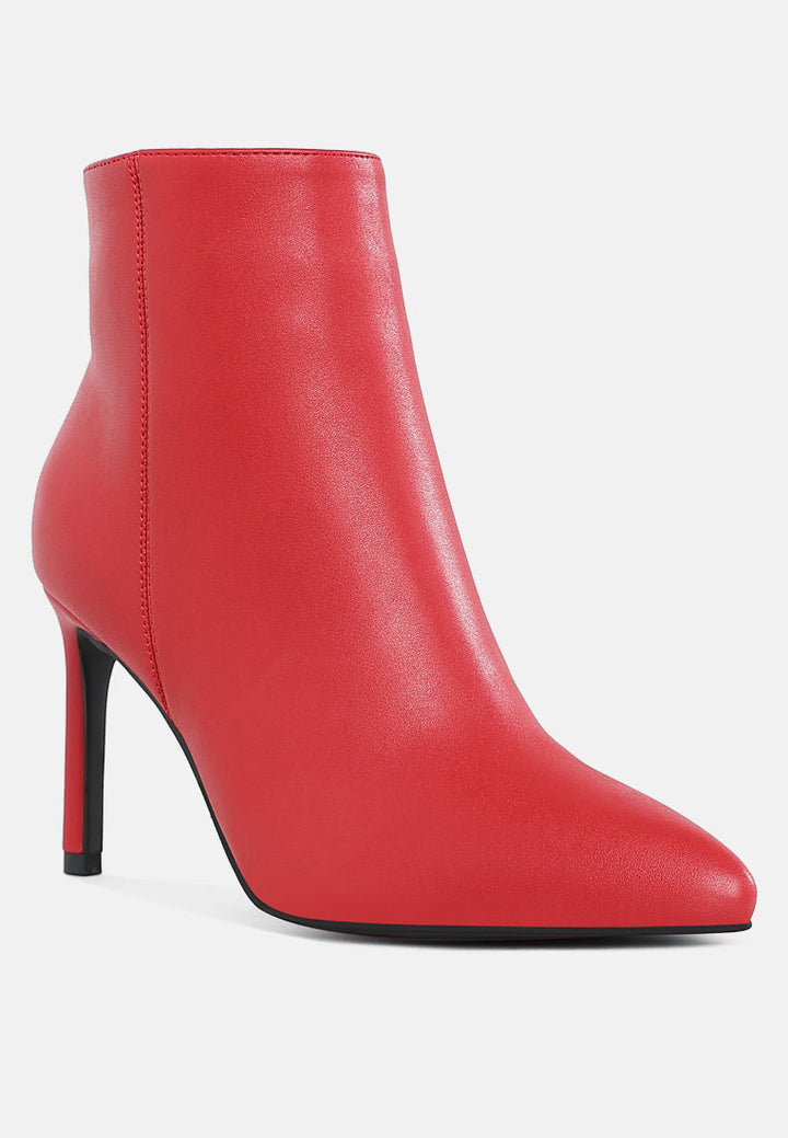 textured stiletto heel ankle boots


 by ruw#color_red