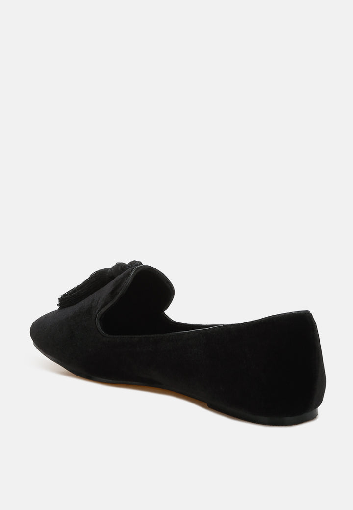 iconic tassel detail velvet loafers by ruw#color_black
