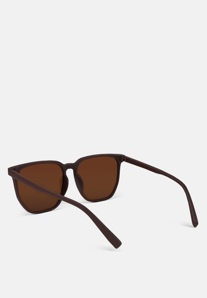 wayfarer tinted classic sunglass by ruw#color_dark-brown