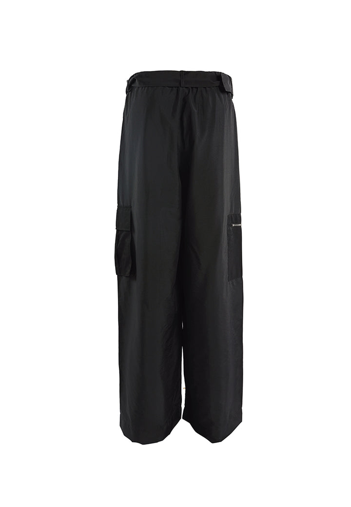 relaxed woven cargo pants with belt#color_black
