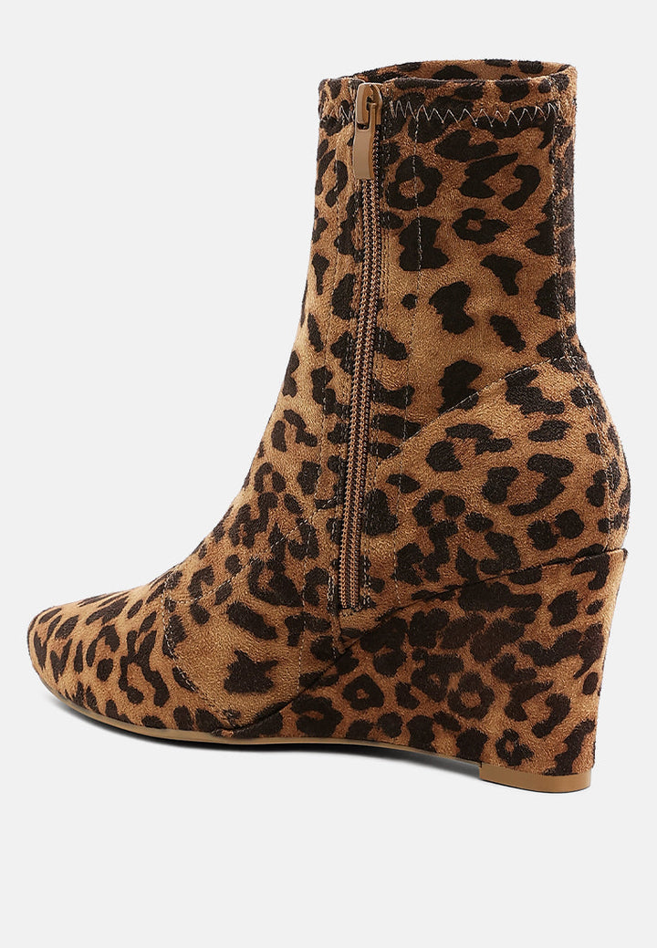 microfiber wedge sock boots by ruw#color_leopard