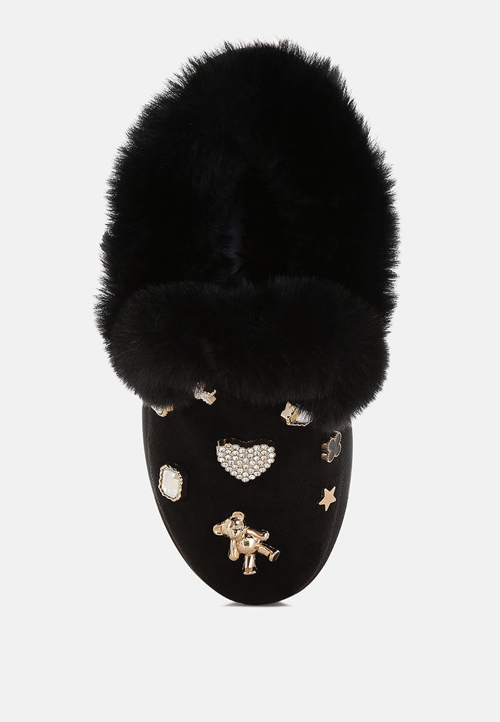 zeta charm detail slip on snow boots#color_black