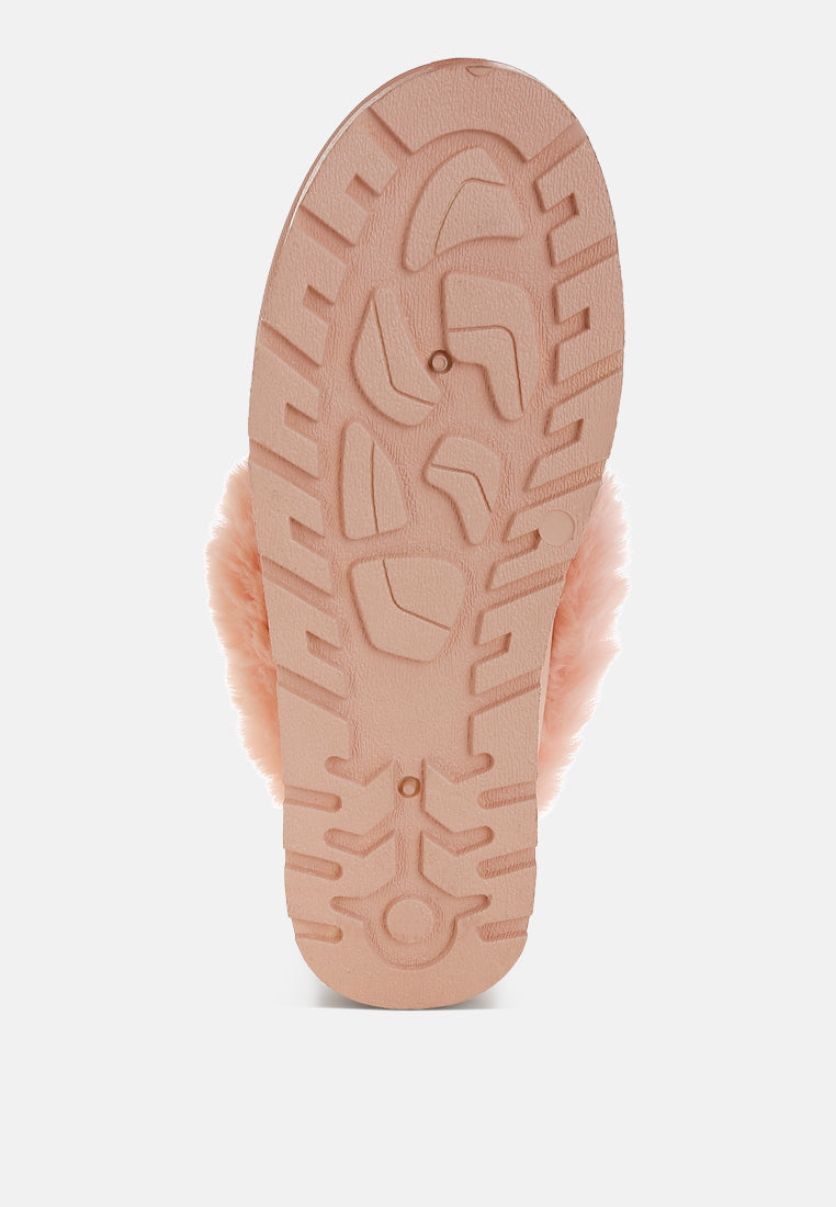 zeta charm detail slip on snow boots#color_pink