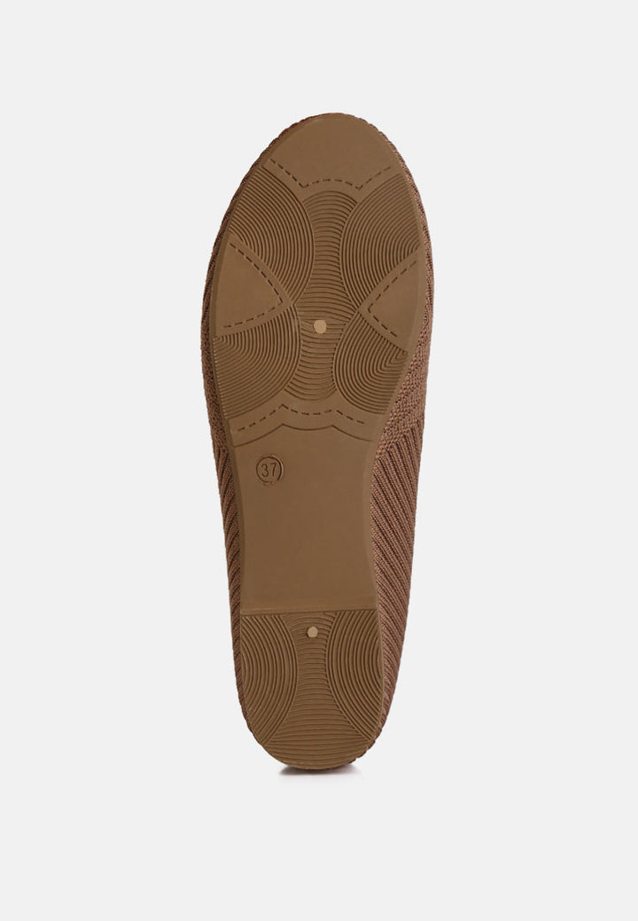 ammie solid casual ballet flats#color_taupe