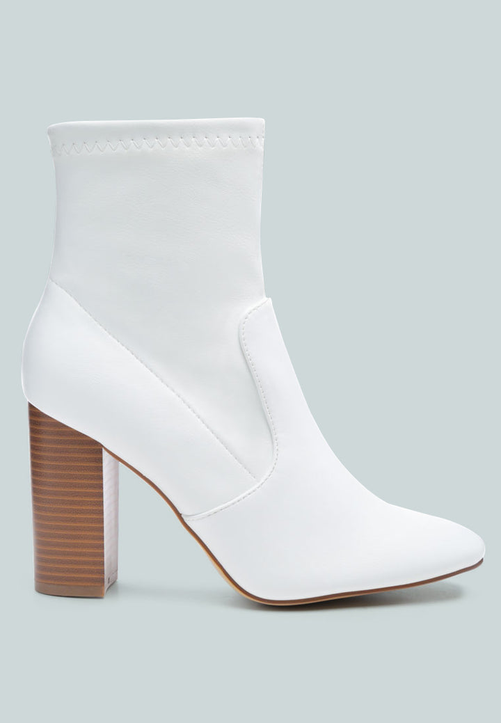 anastasia block heeled faux leather ankle boot#color_white