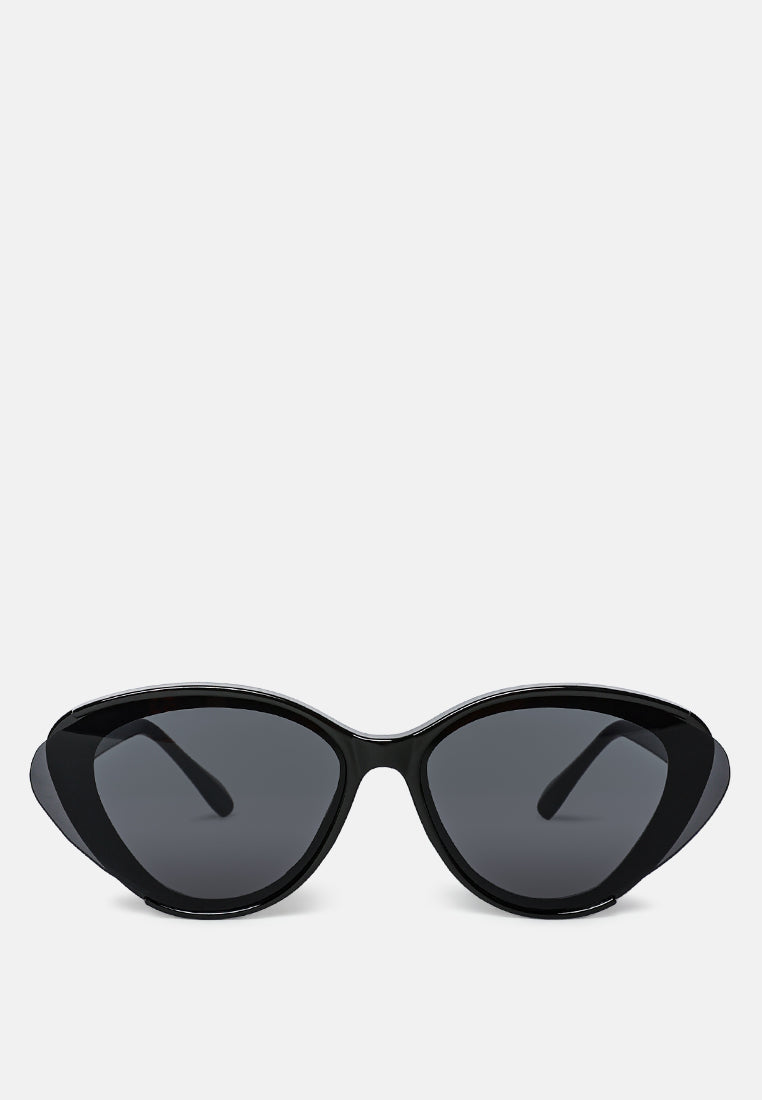 bold cat eye sunglasses#color_black