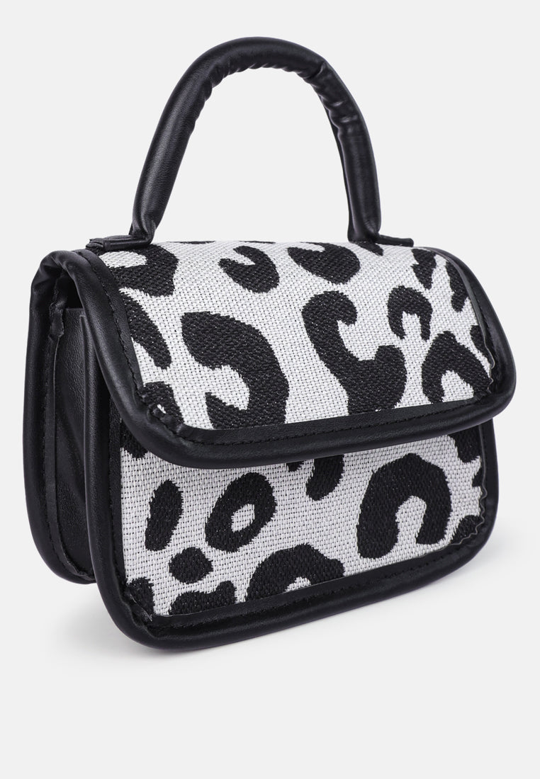 buffalo print sling bag#color_black