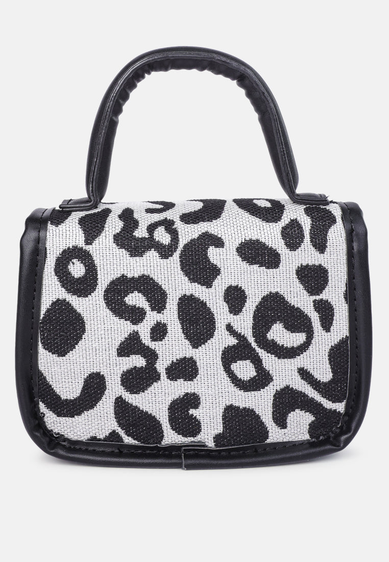 buffalo print sling bag#color_black