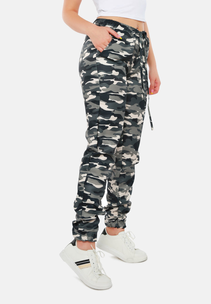 camouflage printed joggers pants#color_camo
