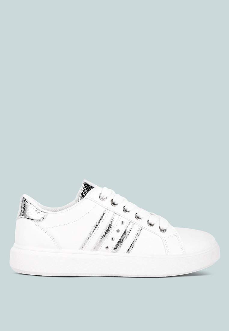 claude faux leather back panel detail sneakers#color_white