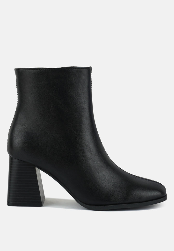 cox cut out block heeled chelsea boots by ruw#color_black