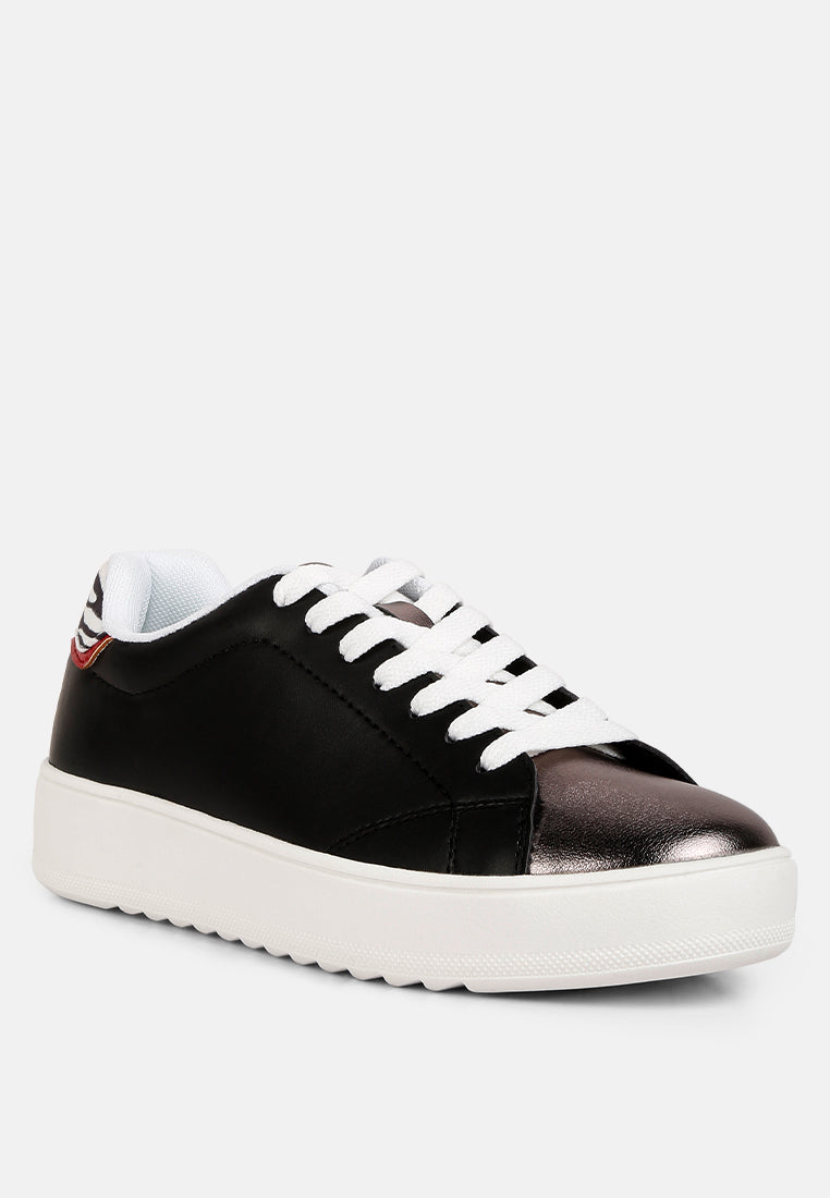 dory metallic accent sneakers#color_black