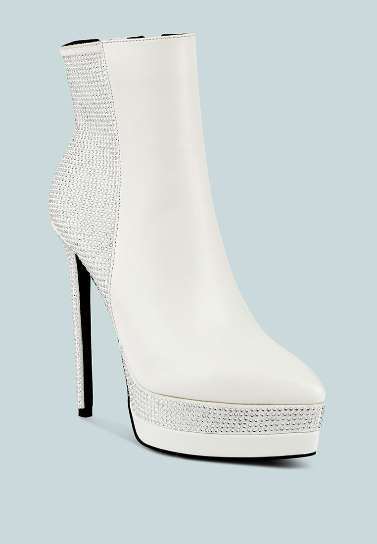 encanto high heeled ankle boots by ruw#color_white