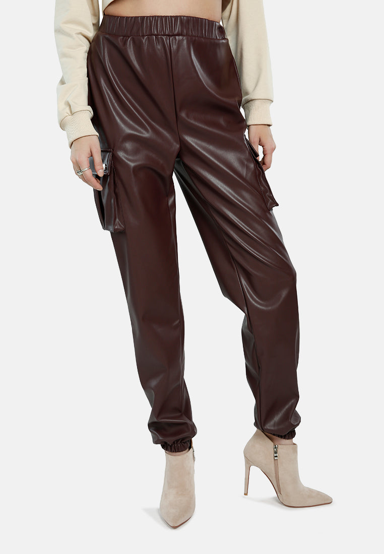 faux leather cargo pants#color_chocolate