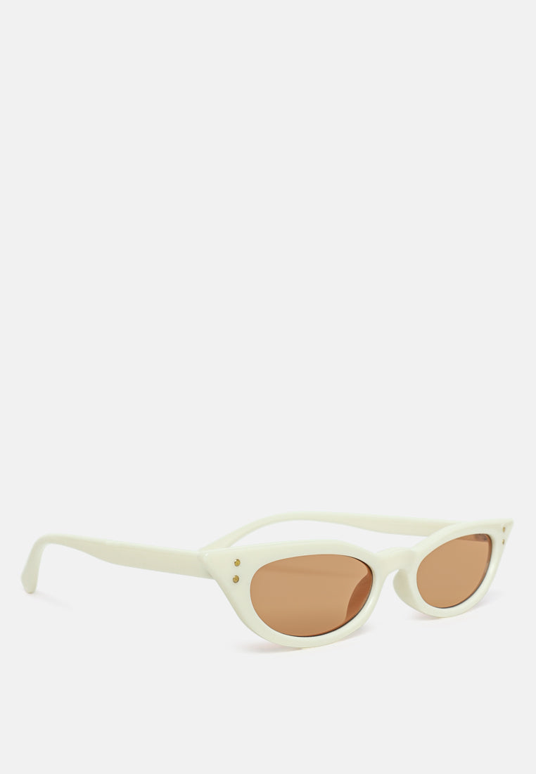 friendly oval cat eye sunglasses#color_white-brown