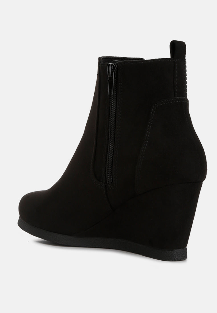 fynn wedge heel ankle length boots#color_black