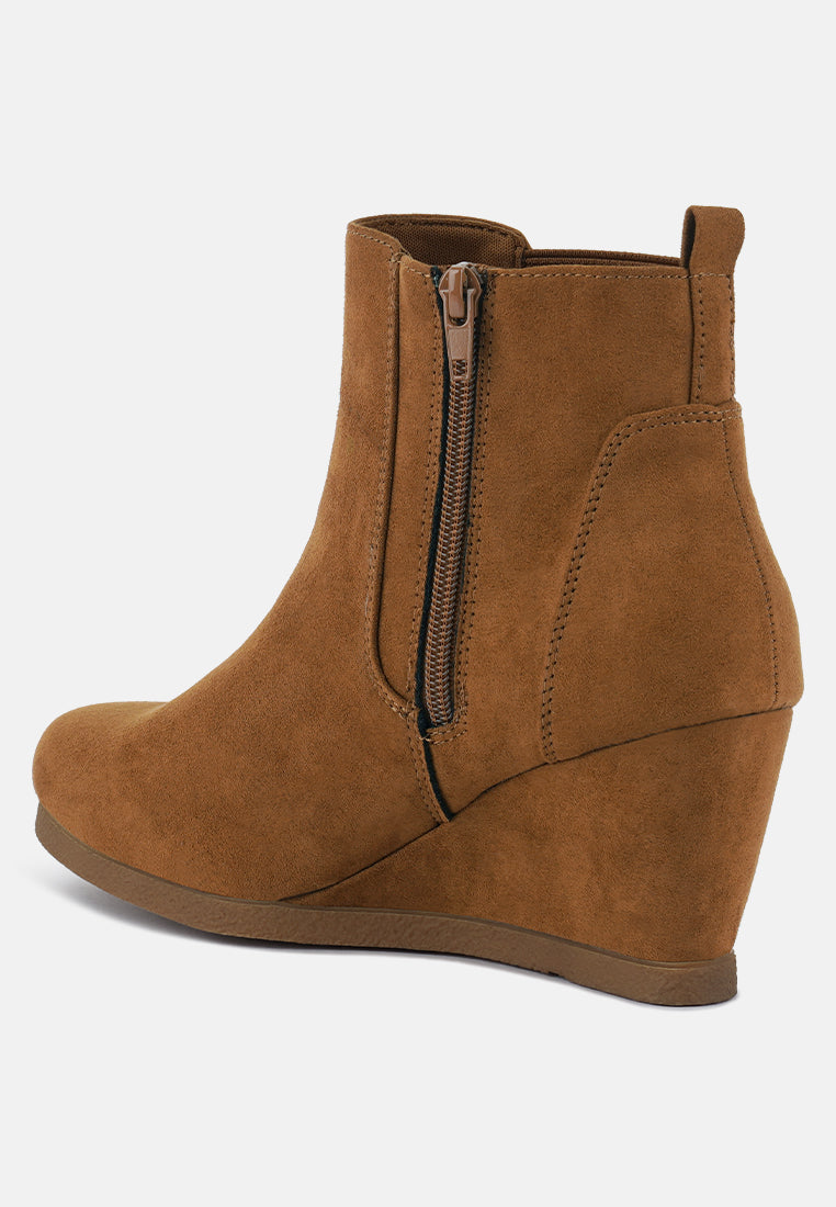 fynn wedge heel ankle length boots#color_tan