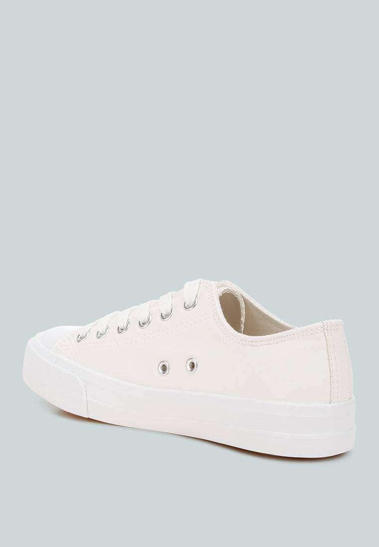 girdies white canvas sneakers#color_white