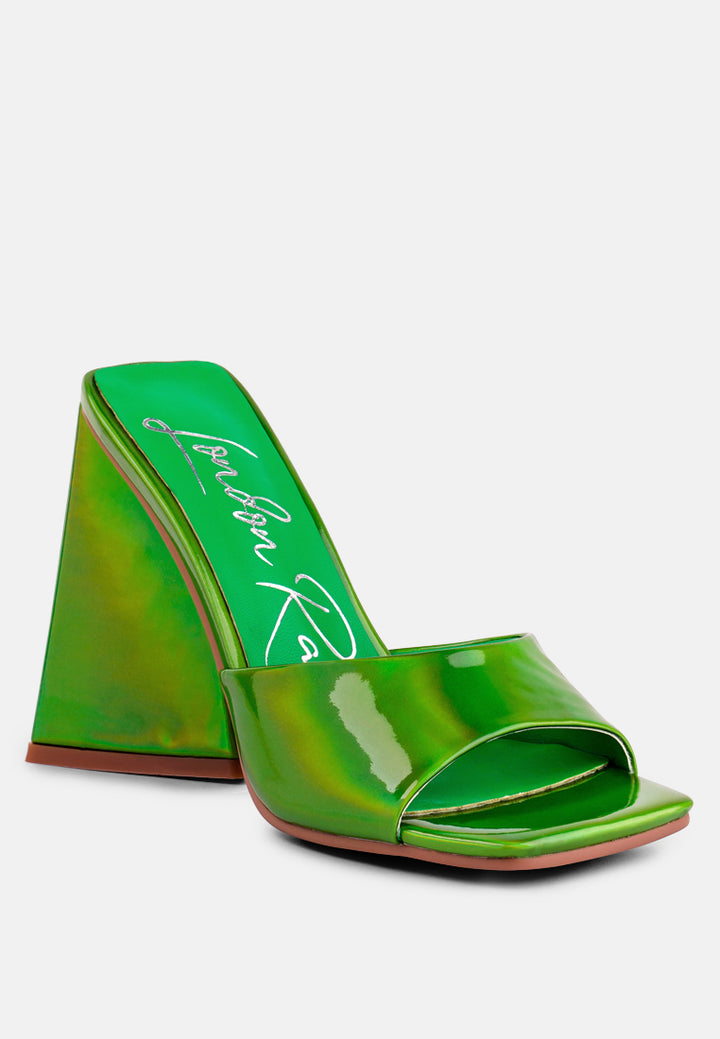 lovebug triangular block heel sandals#color_green