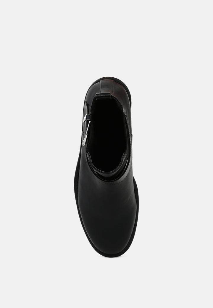 marina buckle detail chelsea boots#color_black