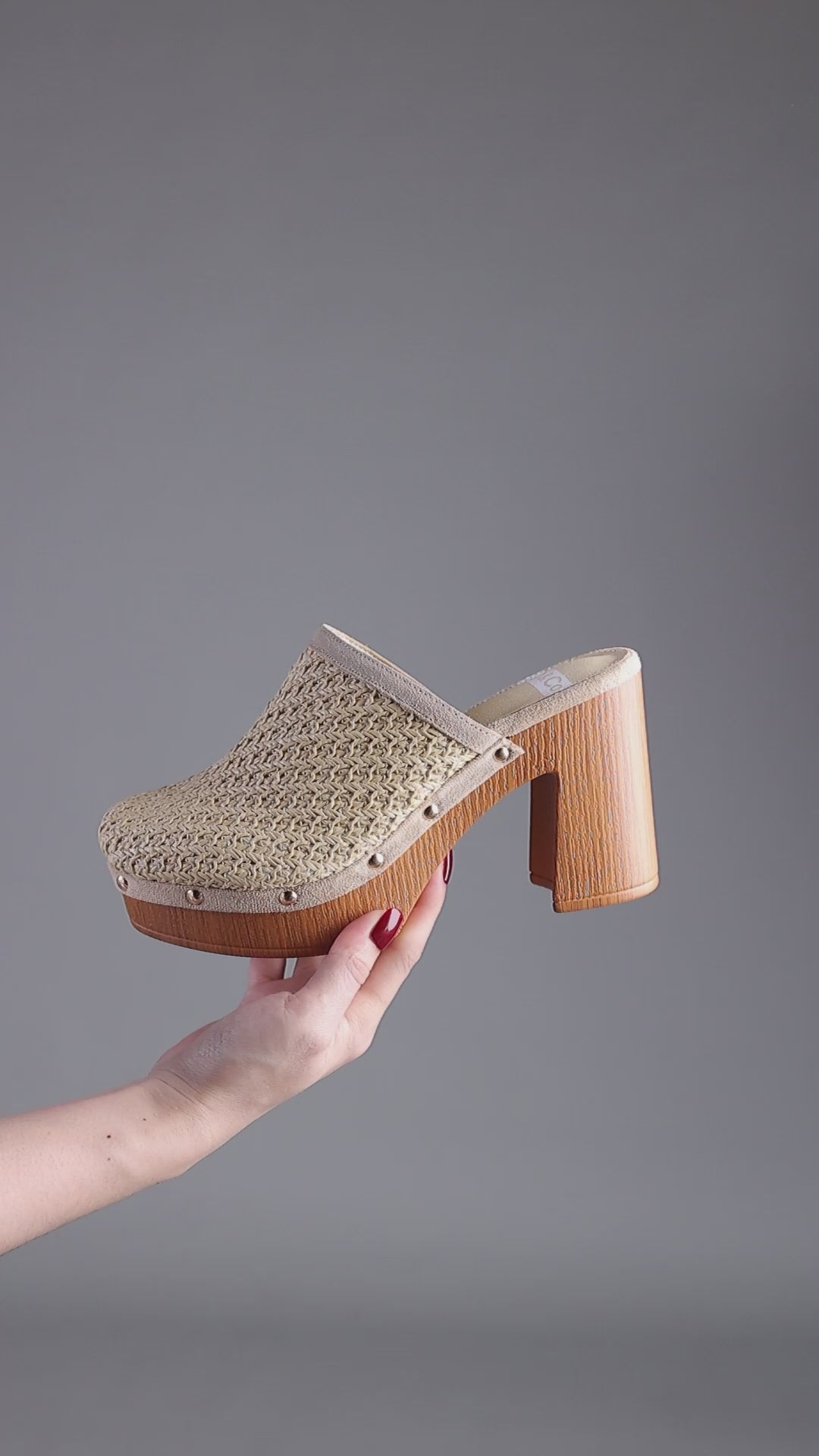 raffia platform clogs by ruw#color_brown