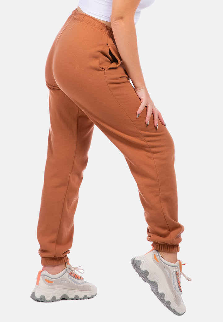 print drawstring cuffed joggers#color_dark-beige