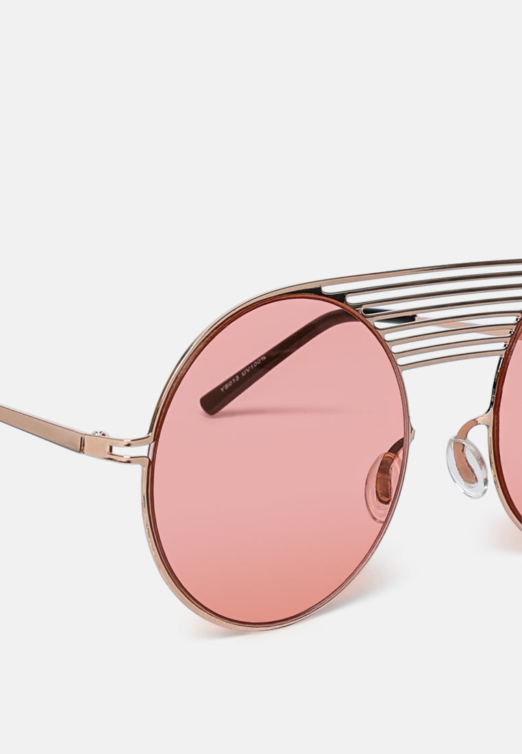 quirky metal bridge round sunglasses#color_pink